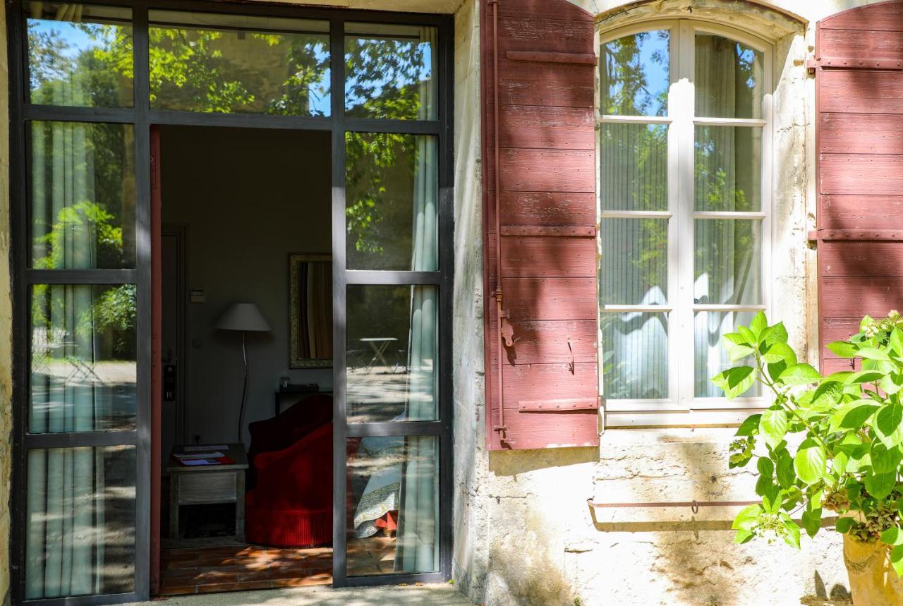 Hotel Chateau De Roussan